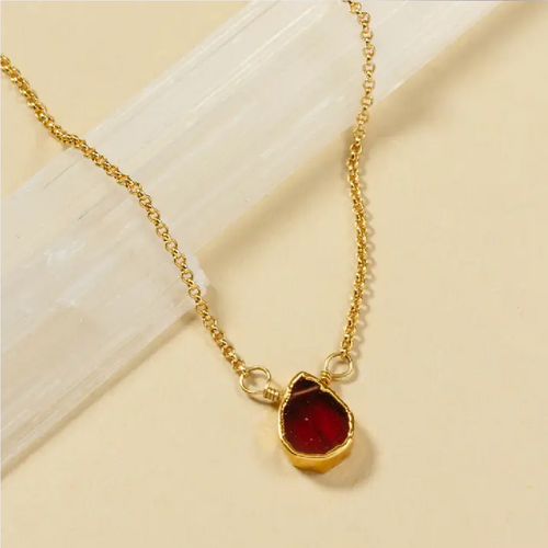 Delicate Gemstone Necklace - Garnet